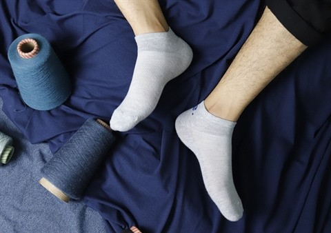 Re.socks, la marque des chaussettes à partir de bouteilles en plastique recyclées ảnh 1