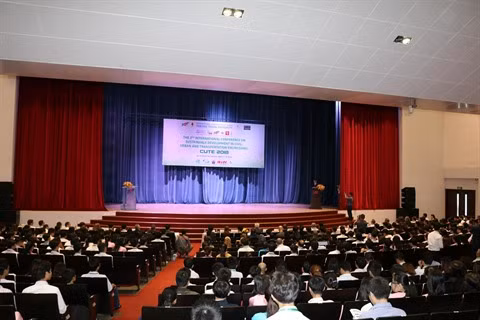 Conférence sur l’application du développement durable aux techniques de construction ảnh 1