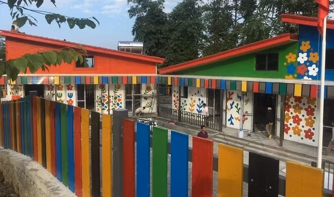 Inauguration de la première école en plastique recyclé au Vietnam ảnh 1