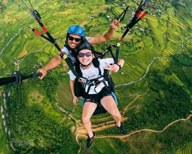 Yen Bai: Ouverture du Festival de parapente de Khau Pha 2022 ảnh 1 Yen Bai: Ouverture du Festival de parapente de Khau Pha 2022 ảnh 1