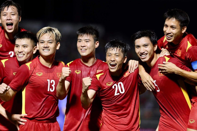 Le Vietnam bat l'Inde 3-0 et remporte le Tournoi amical de football Hung Thinh 2022 ảnh 2 Le Vietnam bat l'Inde 3-0 et remporte le Tournoi amical de football Hung Thinh 2022 ảnh 2