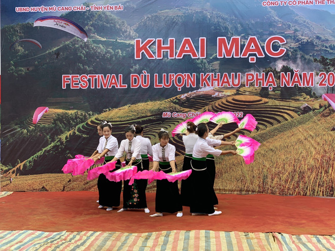 Yen Bai: Ouverture du Festival de parapente de Khau Pha 2022 ảnh 2