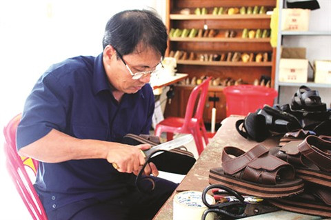 Chausseurs aux pieds des lépreux ảnh 1 Chausseurs aux pieds des lépreux ảnh 1