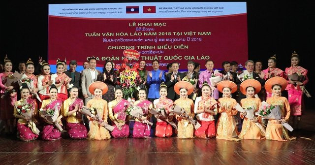 Ouverture des Journées culturelles du Laos au Vietnam ảnh 1 Ouverture des Journées culturelles du Laos au Vietnam ảnh 1