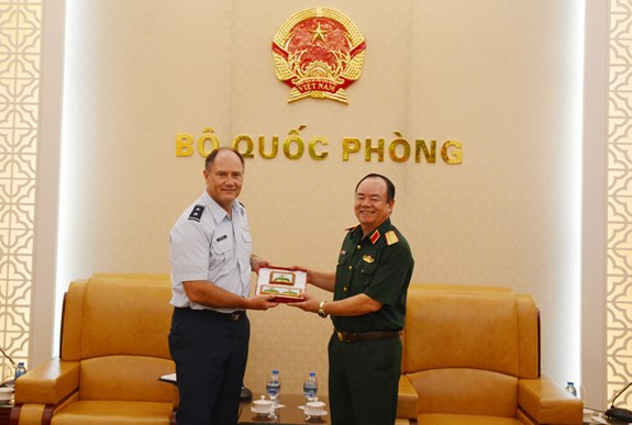 Vietnam et Etats-Unis renforcent la coopération dans la recherche et le sauvetage ảnh 1 Vietnam et Etats-Unis renforcent la coopération dans la recherche et le sauvetage ảnh 1