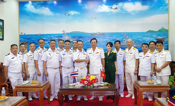 Renforcement de la coopération entre les forces marines Vietnam-Thaïlande ảnh 1 Renforcement de la coopération entre les forces marines Vietnam-Thaïlande ảnh 1