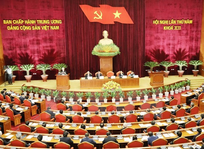 Cinquième journée de travail du 5e Plénum du Comité central du Parti ảnh 1 Cinquième journée de travail du 5e Plénum du Comité central du Parti ảnh 1