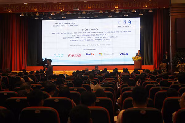 Les Etats-Unis soutiennent les PME du Vietnam ảnh 1