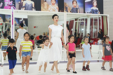 Des opportunités pour le mannequinat pour enfants vietnamiens ảnh 2 Des opportunités pour le mannequinat pour enfants vietnamiens ảnh 2