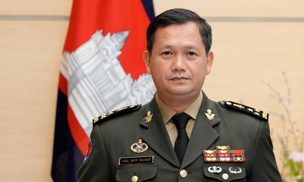 Le roi du Cambodge nomme officiellement Hun Manet comme Premier ministre ảnh 1