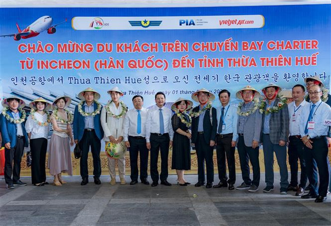 Vietjet ouvre une ligne aérienne directe Thua Thiên-Huê – Séoul ảnh 1 Vietjet ouvre une ligne aérienne directe Thua Thiên-Huê – Séoul ảnh 1