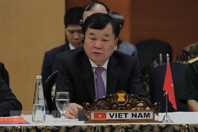 Le Vietnam appelle à la conclusion rapide d'un COC substantiel et efficace ảnh 1