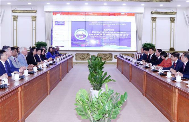 Ho Chi Minh Ville promeut la coopération avec la ville américaine d’Oakland ảnh 2 Ho Chi Minh Ville promeut la coopération avec la ville américaine d’Oakland ảnh 2