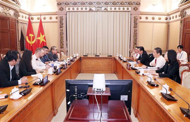 Ho Chi Minh-Ville et Google coopèrent dans la transformation numérique de l'éducation ảnh 1