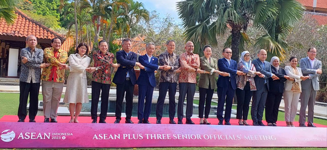 Les réunions s’enchaînent en préparation du 43e Sommet de l’ASEAN ảnh 1 Les réunions s’enchaînent en préparation du 43e Sommet de l’ASEAN ảnh 1