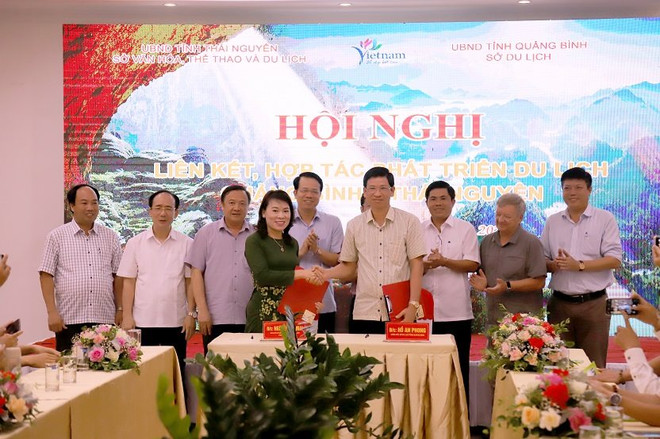 Quang Binh et Thai Nguyen renforcent leur coopération dans le tourisme ảnh 1 Quang Binh et Thai Nguyen renforcent leur coopération dans le tourisme ảnh 1