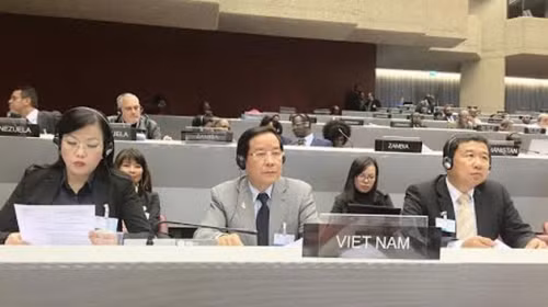 Le Vietnam élu membre du Comité exécutif de l'IPU ảnh 1
