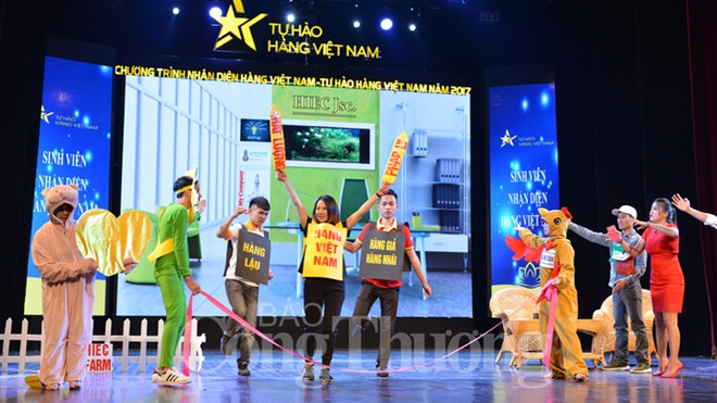 Lancement du programme « Identification des produits vietnamiens » de 2017 ảnh 1 Lancement du programme « Identification des produits vietnamiens » de 2017 ảnh 1
