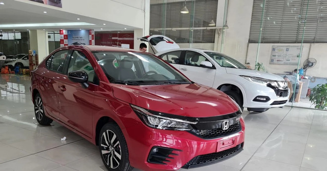 Baisse record des ventes automobiles en février ảnh 1 Baisse record des ventes automobiles en février ảnh 1