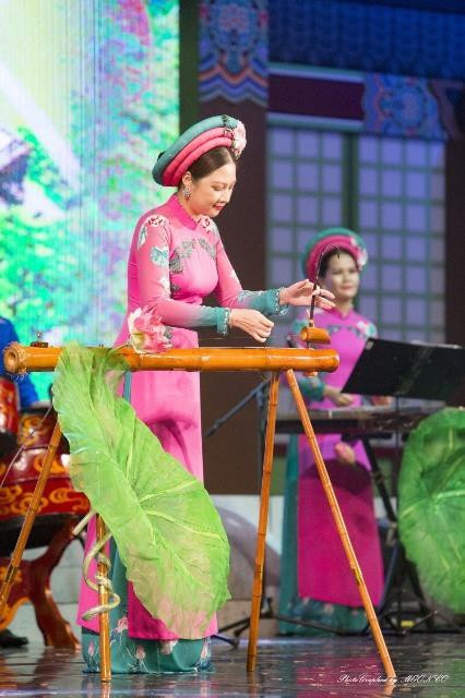 Des troupes d'art vietnamiennes se produisent en République de Corée ảnh 1 Des troupes d'art vietnamiennes se produisent en République de Corée ảnh 1