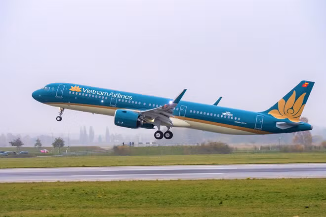 Vietnam Airlines va ouvrir deux lignes à Bali et à Phuket ảnh 1