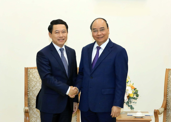 Le PM Nguyen Xuan Phuc reçoit le ministre laotien des Affaires étrangères ảnh 1 Le PM Nguyen Xuan Phuc reçoit le ministre laotien des Affaires étrangères ảnh 1