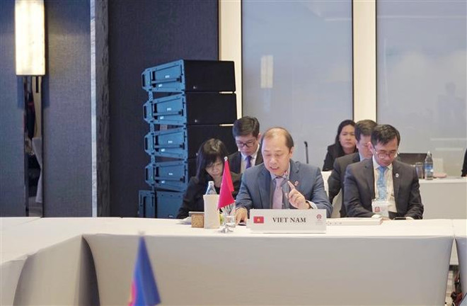 Le Vietnam à la SOM de l’ASEAN +3 et des pays du sommet de l’Asie de l'Est ảnh 2 Le Vietnam à la SOM de l’ASEAN +3 et des pays du sommet de l’Asie de l'Est ảnh 2