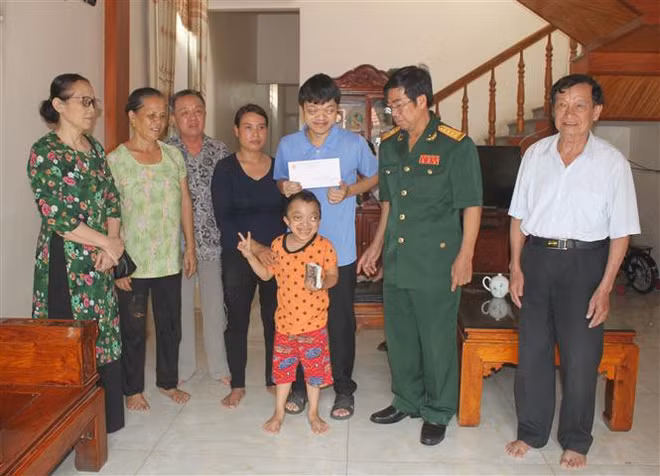 La catastrophe de l’agent orange/dioxine, 59 ans après ảnh 1 La catastrophe de l’agent orange/dioxine, 59 ans après ảnh 1