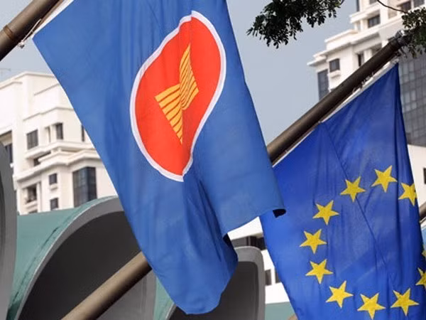 L’UE annonce trois nouveaux programmes de coopération avec l’ASEAN ảnh 1 L’UE annonce trois nouveaux programmes de coopération avec l’ASEAN ảnh 1