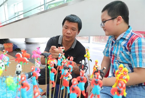 Plus de titres honorifiques en gage de contribution ảnh 1 Plus de titres honorifiques en gage de contribution ảnh 1