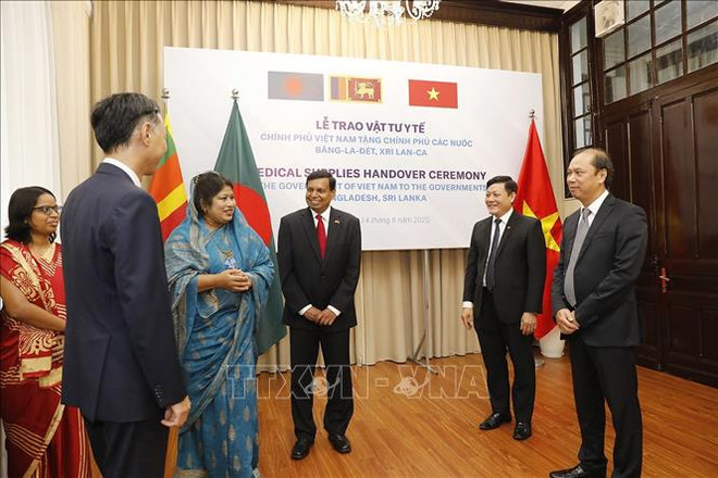 Le Vietnam aide le Bangladesh et le Sri Lanka à combattre le COVID-19 ảnh 1 Le Vietnam aide le Bangladesh et le Sri Lanka à combattre le COVID-19 ảnh 1