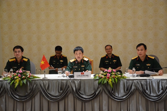 Vietnam et Singapour promeuvent leur coopération dans la défense ảnh 1 Vietnam et Singapour promeuvent leur coopération dans la défense ảnh 1