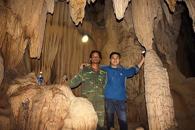 Une nouvelle grotte découverte à Quang Tri ảnh 1