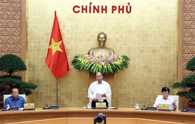 Le PM préside une réunion du gouvernement sur des projets de loi ảnh 1