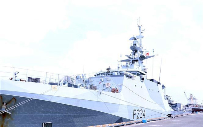Un navire de la Royal Navy en visite à Ho Chi Minh-Ville ảnh 2 Un navire de la Royal Navy en visite à Ho Chi Minh-Ville ảnh 2
