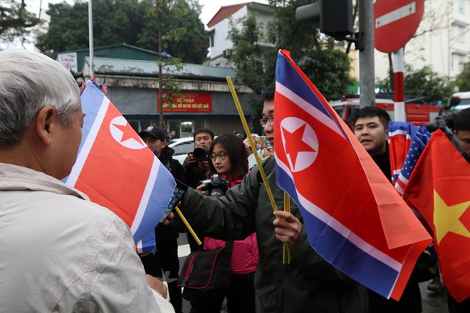 Les Hanoiens sont prêts à accueillir le président Kim Jong-un ảnh 3