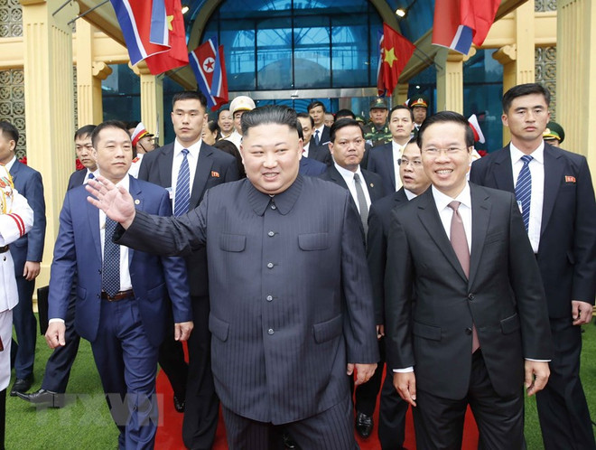 Le convoi transportant le président Kim Jong-un a quitté Dong Dang pour Hanoi ảnh 4 Le convoi transportant le président Kim Jong-un a quitté Dong Dang pour Hanoi ảnh 4
