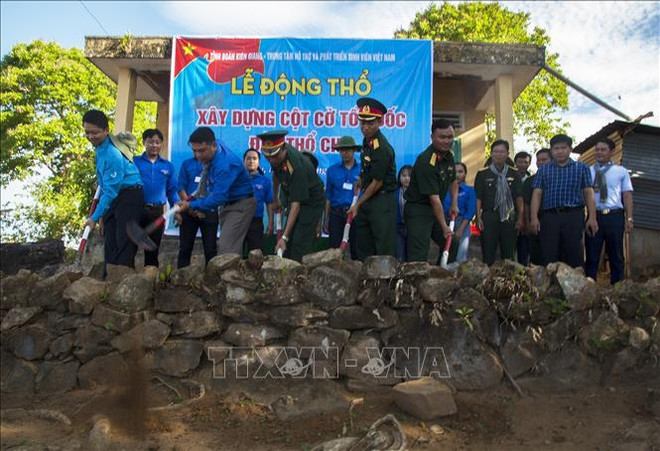Mise en chantier d'un mât du drapeau national sur l’île de Tho Chu ảnh 1 Mise en chantier d'un mât du drapeau national sur l’île de Tho Chu ảnh 1