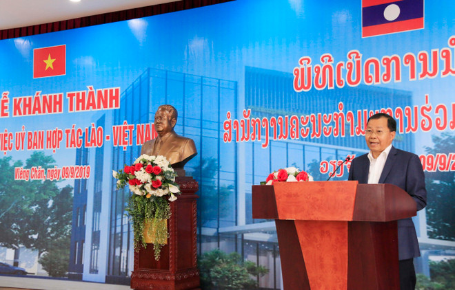 Inauguration du nouveau siège du Comité de coopération Laos-Vietnam ảnh 1 Inauguration du nouveau siège du Comité de coopération Laos-Vietnam ảnh 1