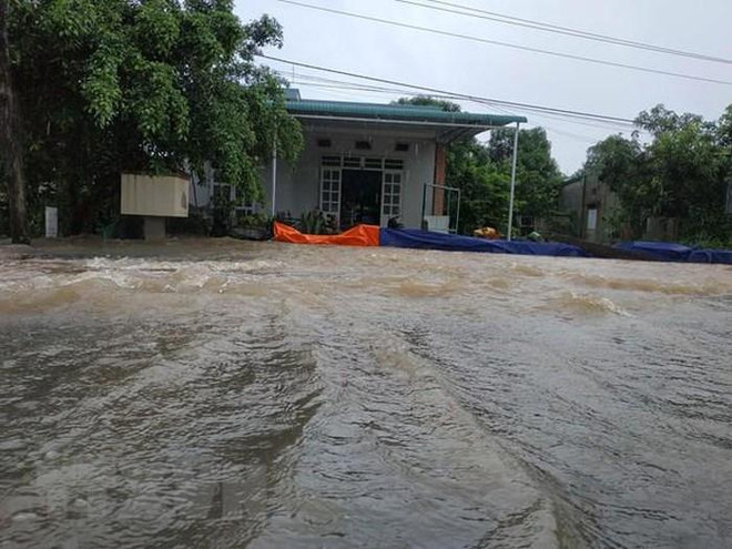 L'UE accorde 100.000 euros aux victimes des inondations au Vietnam ảnh 1 L'UE accorde 100.000 euros aux victimes des inondations au Vietnam ảnh 1