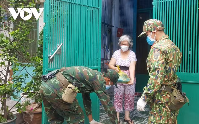 Une armée du, par et pour le peuple ảnh 2 Une armée du, par et pour le peuple ảnh 2