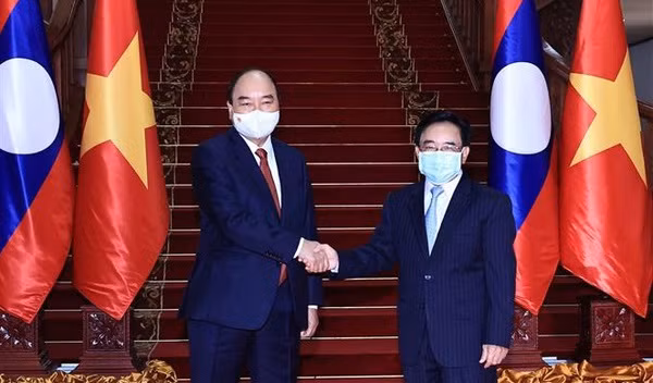 Le nouvel esprit de coopération Vietnam - Laos ảnh 1