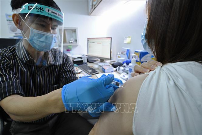 Singapour est le leader mondial du taux de couverture vaccinale contre le COVID-19 ảnh 1 Singapour est le leader mondial du taux de couverture vaccinale contre le COVID-19 ảnh 1