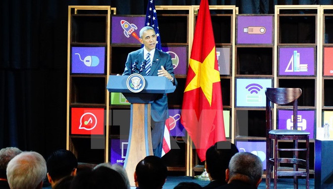 Barack Obama rencontre de jeunes entrepreneurs à Ho Chi Minh-Ville ảnh 1 Barack Obama rencontre de jeunes entrepreneurs à Ho Chi Minh-Ville ảnh 1