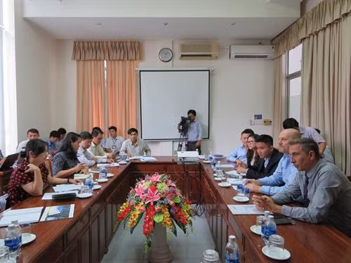 Une entreprise américaine cherche à construire une centrale électrique solaire à Can Tho ảnh 1