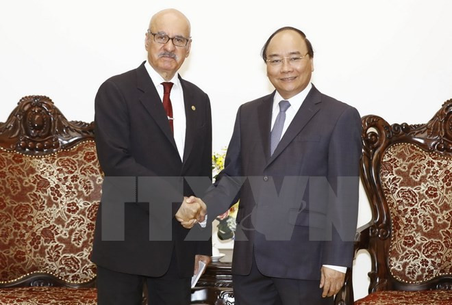 Le PM Nguyen Xuan Phuc reçoit le directeur général de l’OFID ảnh 1 Le PM Nguyen Xuan Phuc reçoit le directeur général de l’OFID ảnh 1