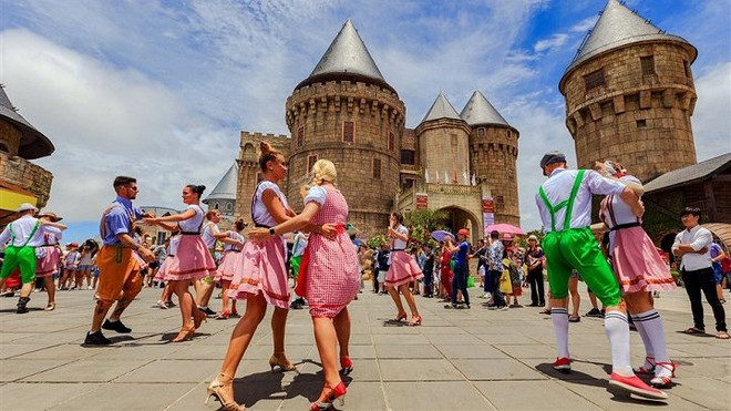 APEC-2017 : Da Nang améliore la qualité des activités culturelles ảnh 1 APEC-2017 : Da Nang améliore la qualité des activités culturelles ảnh 1