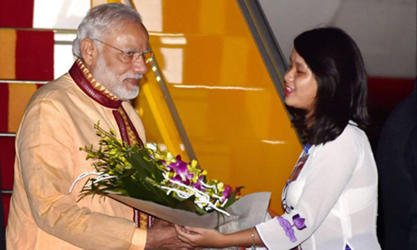 Le Premier ministre indien entame sa visite officielle au Vietnam ảnh 1 Le Premier ministre indien entame sa visite officielle au Vietnam ảnh 1