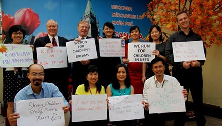 La course "Pour les rêves des enfants de Hanoi" ảnh 1