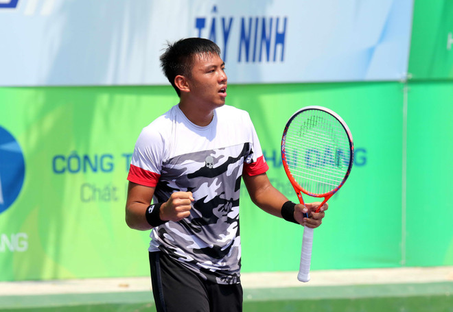 Le tennisman Ly Hoang Nam remporte le trophée du tournoi M15 Sharm El Sheikh ảnh 1
